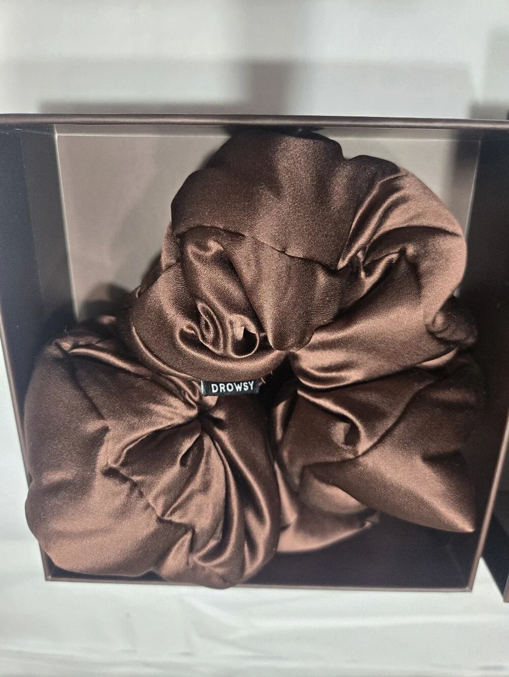 Drowsy Silk Padded Scrunchie in Cocoa Glow